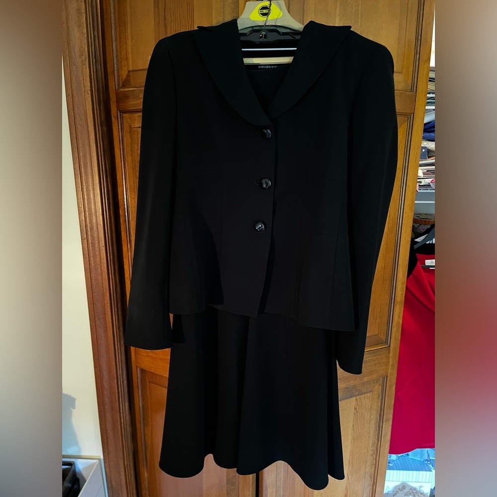 Women’s long skirt suit set